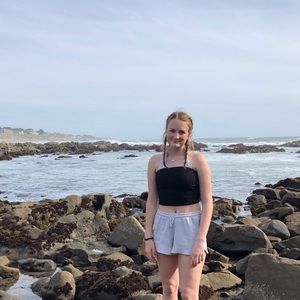 Meet your Posher, Megan